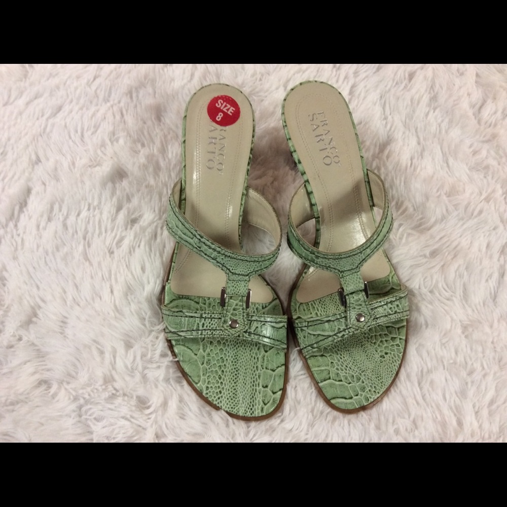 Franco Sarto Light Green Alligator Print Sandals